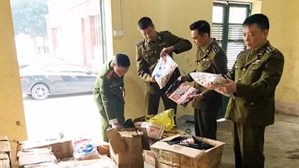 Giáp Tết, thực phẩm nhập lậu ồ ạt đổ vào nội địa