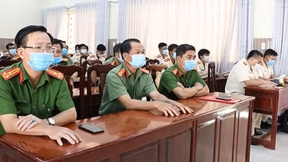 Giải quyết kịp thời những vấn đề mới, phức tạp về ANTT tại cơ sở