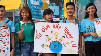 Hưởng ứng chiến dịch Giờ Trái đất giữa cao điểm dịch COVID-19