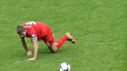 Liverpool đại chiến Chelsea và nỗi ám ảnh cú trượt ngã của Gerrard
