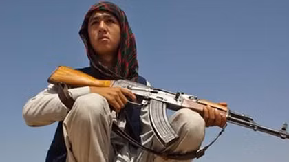 Nạn sử dụng “lính trẻ em” ở Afghanistan