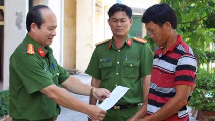 Người trưởng Công an huyện nhiệt huyết ở vùng Đồng Tháp Mười