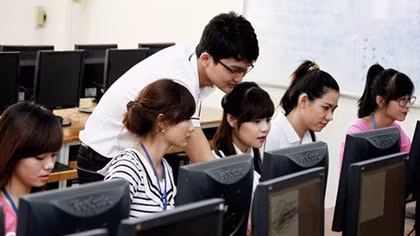 Quy định mới về miễn thi ngoại ngữ, tin học khi thi tuyển công chức từ ngày 1/12