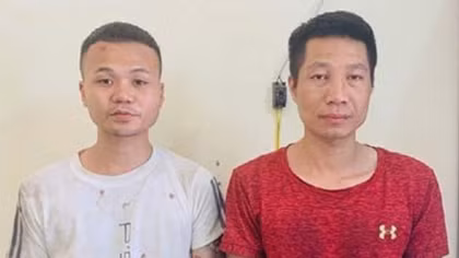 Dùng súng, lưỡi lê “đáp trả” Cảnh sát hình sự
