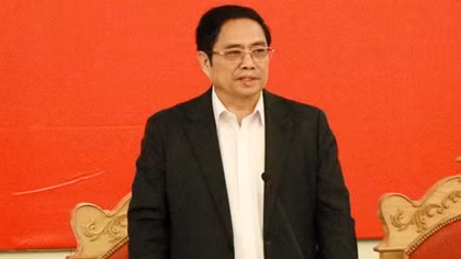 Chống chạy chức, chạy quyền, chống tiêu cực trong công tác cán bộ