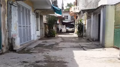 Nam thanh niên bị nhóm côn đồ hung hãn rượt chém tử vong