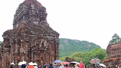 Hai mươi năm dấu ấn di sản Mỹ Sơn