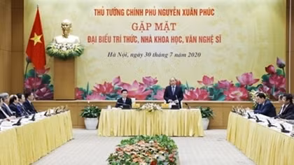 Tạo mọi điều kiện để đội ngũ trí thức, văn nghệ sỹ phát huy tài năng, trí tuệ