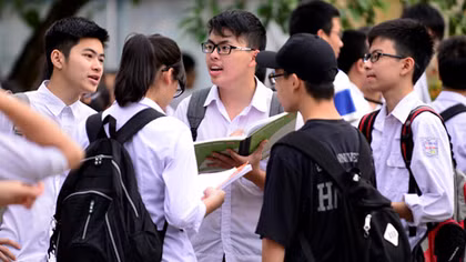 Bộ Giáo dục và Đào tạo nói gì trước hiện tượng “mưa điểm 10”?