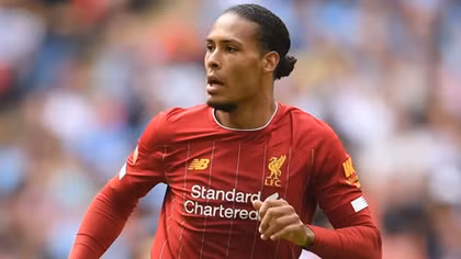 Virgil van Dijk giành danh hiệu “Cầu thủ xuất sắc nhất mùa giải 2018/2019” của UEFA