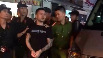 "Đệ nhất siêu trộm" cũng xộ khám
