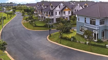 Trộm đột nhập biệt thự của người phụ nữ đi Mỹ thăm con