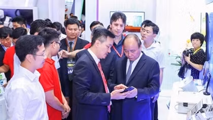 MobiFone đang chuyển mình mạnh mẽ trong dòng chảy cuộc cách mạng 4.0