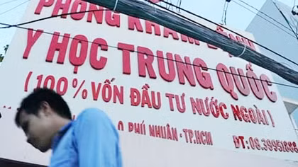 Sẽ cắt danh mục điều trị bệnh "nhạy cảm" của Phòng khám Trung Quốc