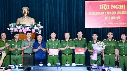 Triệt phá nhóm tội phạm cho vay lãi nặng hàng chục tỷ đồng