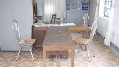 Khởi tố “siêu quậy” hành hung, đập phá trụ sở Công an