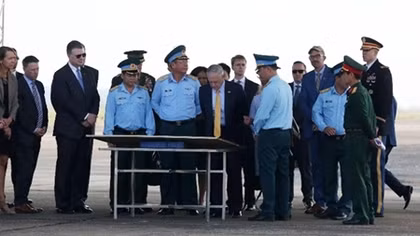  Bộ trưởng Quốc phòng Hoa Kỳ thăm TPHCM và bàn việc xử lý ô nhiễm dioxin