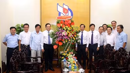 Đồng chí Trần Thanh Mẫn chúc mừng Hội Nhà báo Việt Nam 