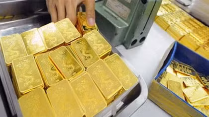 Giá vàng hôm nay 16-9: Lại quay đầu giảm