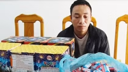Quảng Bình: Hai ngày bắt gần chục vụ vận chuyển pháo lậu