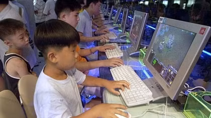 Chết vì… game online