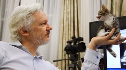 Giới ngoại giao, tình báo với nỗi lo WikiLeaks