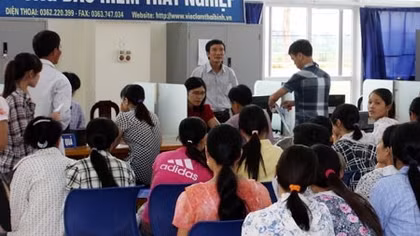 Đề xuất nâng mức hỗ trợ học nghề cho lao động hưởng trợ cấp thất nghiệp