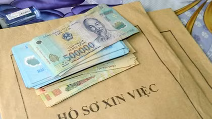 Phó trưởng phòng Bộ GD&ĐT “rởm” chiếm đoạt hơn 28 tỷ đồng