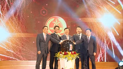 Tôn vinh 30 doanh nghiệp nộp thuế tiêu biểu