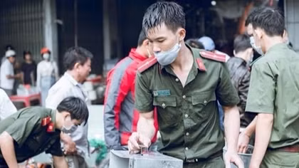 Chỗ dựa tin cậy của nhân dân