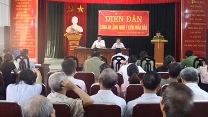 Diễn đàn “Công an lắng nghe ý kiến nhân dân”
