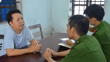 Chặt "vòi bạch tuộc" tín dụng đen