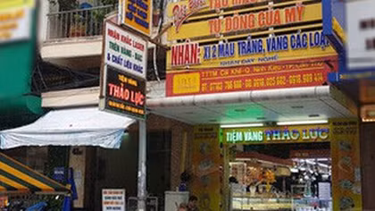 Vụ đổi 100 USD bị phạt: Có thể làm đơn xin hoãn, giảm, miễn…
