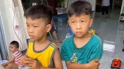 Hai bé trai 'mất tích' do người đàn ông bỏ trong căn nhà hoang?