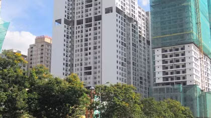 Chủ đầu tư dự án Golden West bịt kín các ô thông sàn, vi phạm trật tự xây dựng