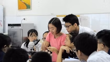 Tạo tâm thế để giáo viên cởi bỏ tư duy cũ, sẵn sàng tiếp cận cái mới