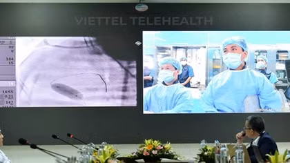 Viettel ủng hộ 19 tỷ đồng xây dựng trung tân hội chẩn từ xa cho ngành y tế