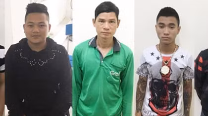 Đổ keo, nhét tăm, giật đứt dây camera nhà ‘con nợ’ để đòi 100 triệu đồng