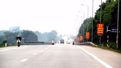 Tạm dừng thi công cao tốc Bắc Giang - Lạng Sơn