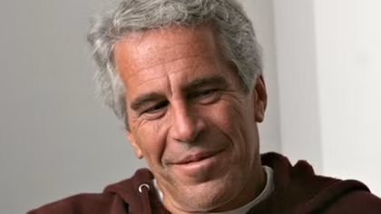 Những câu hỏi về cái chết bất thường của tỷ phú Jeffrey Epstein