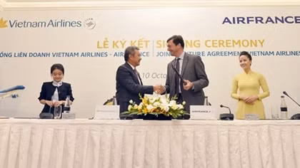 Vietnam Airlines và Air France ký kết Hợp đồng liên doanh hợp tác toàn diện