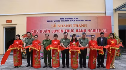Hội thảo khoa học “Học viện CSND 50 năm xây dựng và định hướng phát triển”