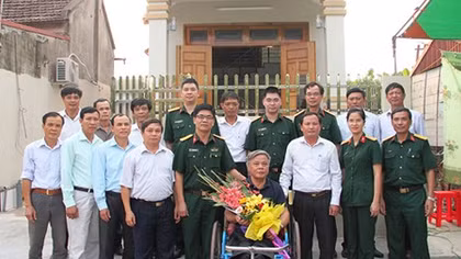 Quân khu 7 xây dựng 500 căn nhà tình nghĩa, tình thương trong 3 năm
