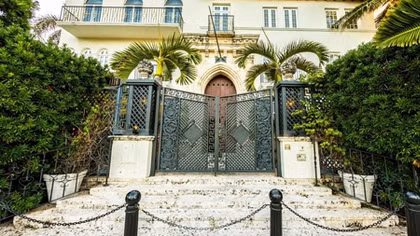 Về vụ mưu sát “Hoàng đế thời trang Ý” Gianni Versace