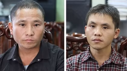 Bắt 2 lái buôn ma túy trên xe khách, thu giữ 20 bánh heroin