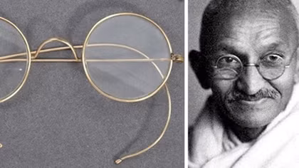 Đấu giá kính mắt của lãnh tụ Mahatma Gandhi