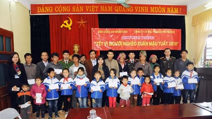 Thêm hương xuân ấm áp với đồng bào tỉnh Lai Châu