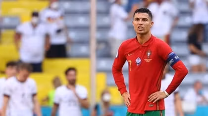 Kỷ lục gia Ronaldo và sự nghiệt ngã của bóng đá hiện đại