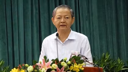 Miễn nhiệm Phó chủ tịch UBND TP HCM Lê Văn Khoa