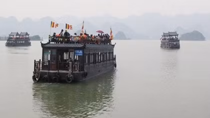 Xử lý tàu không đảm bảo an toàn ở khu du lịch Tam Chúc